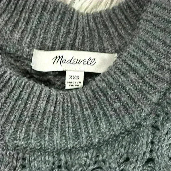 Madewell Cable Knit Long Sleeve Crew Neck Thick Sweater, XXS - Picture 4 of 9